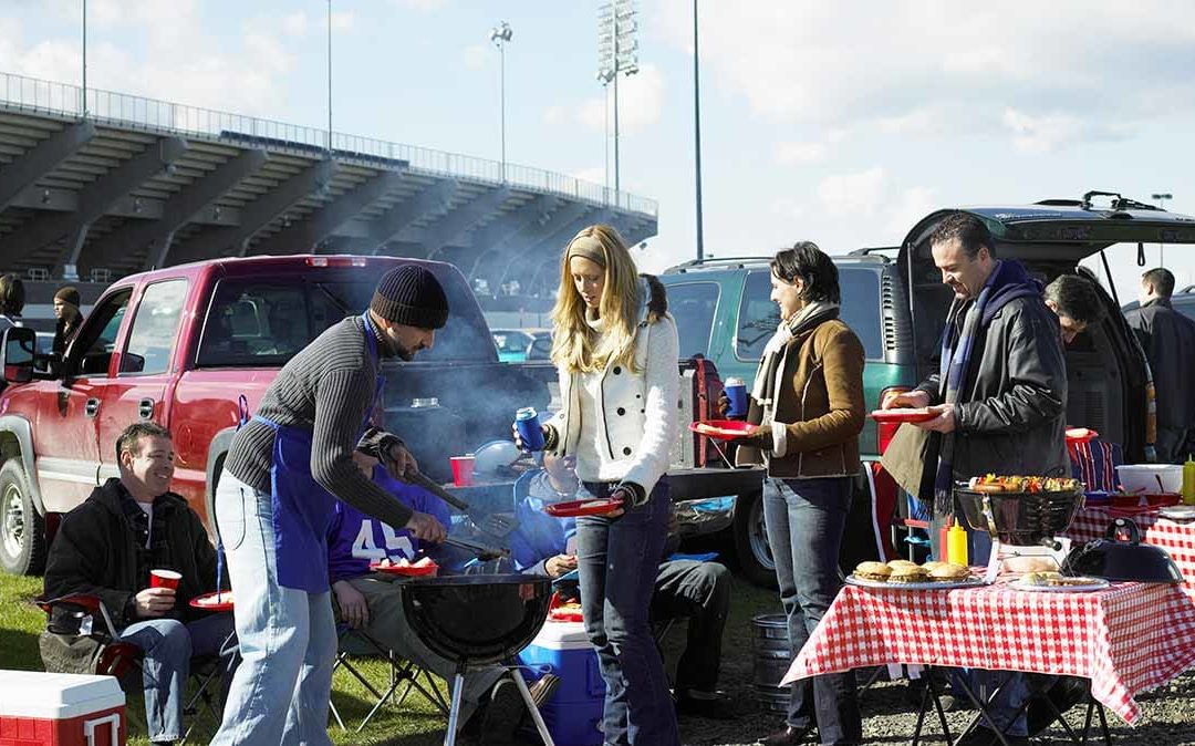 How to stay safe at a tailgate party football season